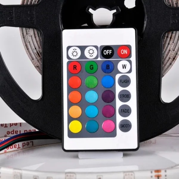 LED RGB Stmievateľný pásik 5m LED/18W/12V IP20 + DO
