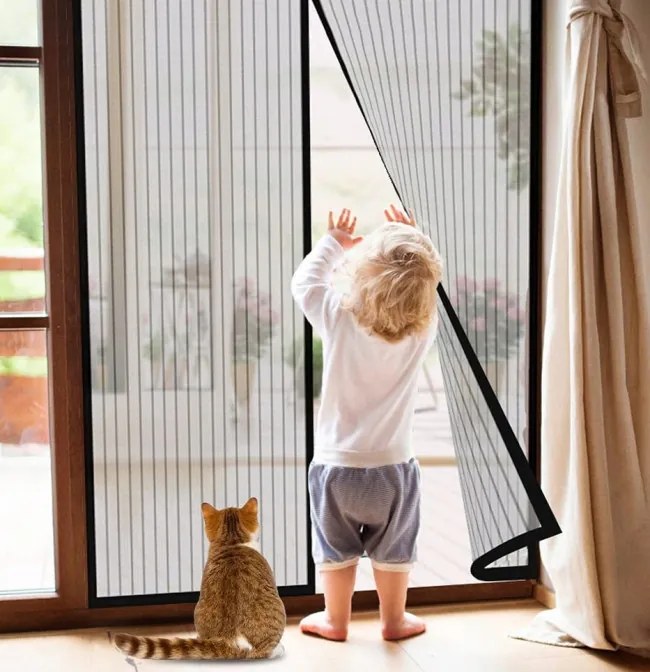 Magnetická sieťka proti hmyzu čierna