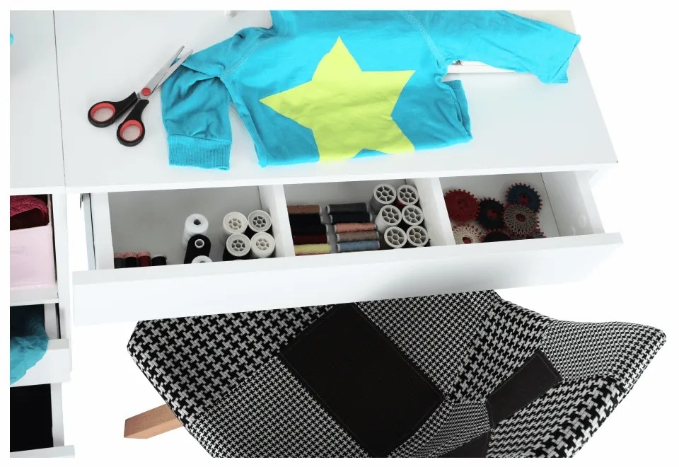 Viacúčelový stôl pre krajčírky Tailor - biela