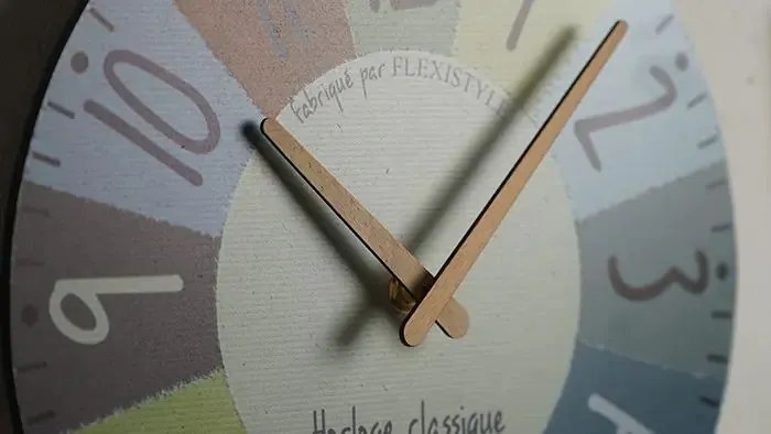 Nástenné hodiny Parisian flex 30cm