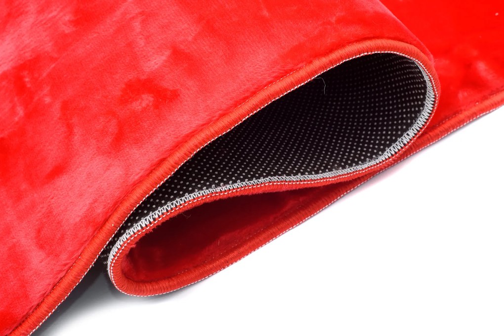 TA Koberec RED RED RABBIT