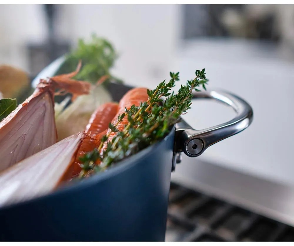 Hrniec s pokrievkou/s keramickým povrchom na indukciu Space – Joseph Joseph