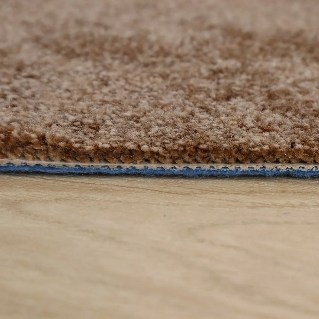 ITC, Koberec metráž Serenade 827, na mieru, šíře 4m,5m, hnedá, filc, obývacia izba