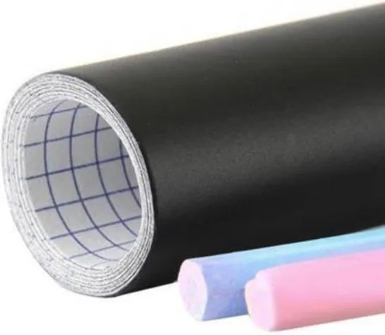 Samolepiaca nástenná tabuľa + kriedy