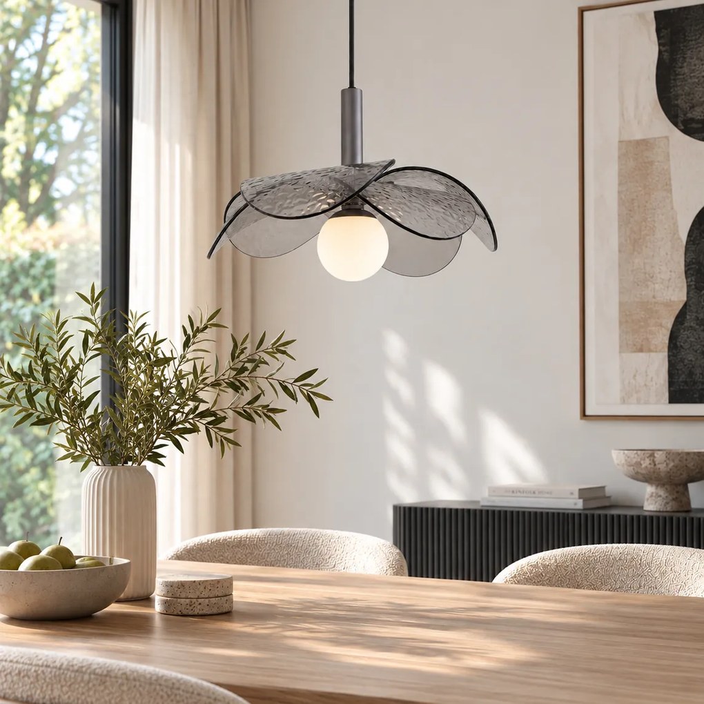 Dizajnová závesná lampa strieborná s dymovým sklom - Kemner