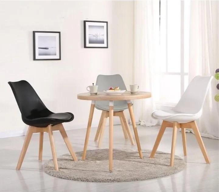 AKCIA Čierna stolička BALI MARK s bukovými nohami II. akosť