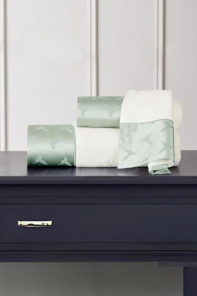 Soft Cotton Osuška a uterák COLIBRI v darčekovom balení
