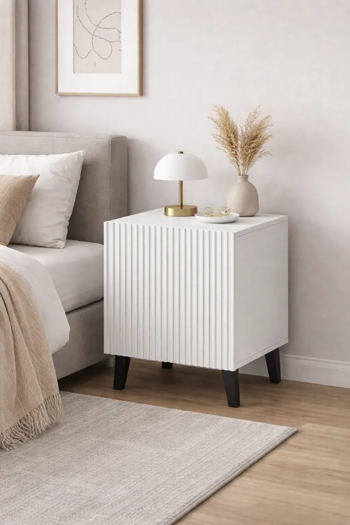 NOČNÉ STOLÍKY 2KS LUCILE S NABÍJAČKOU BIELE