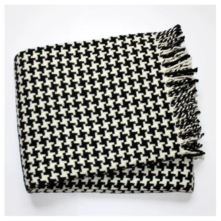 Čierno-biela deka so vzorom kohútej stopy Euromant Pearls Black, 140x160 cm