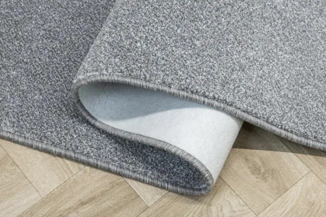 Metrážny koberec New Montego 173 sivý