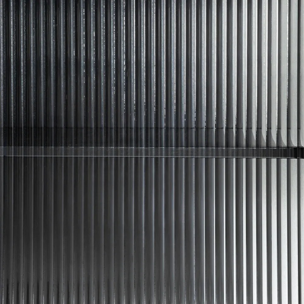 Čierna komoda Kave Home Trixie