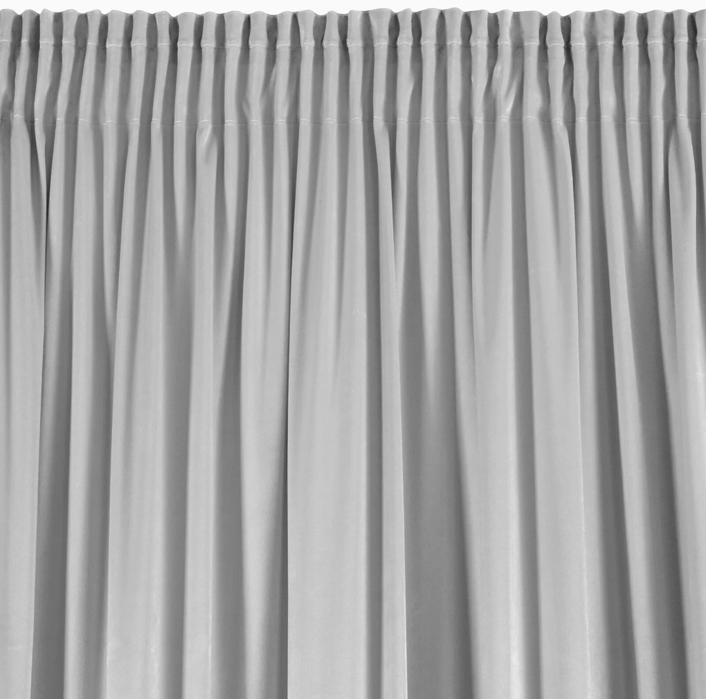 ZATEMŇOVACÍ ZÁVES NA PÁSKE DANI 140X250 CM STRIEBORNÁ