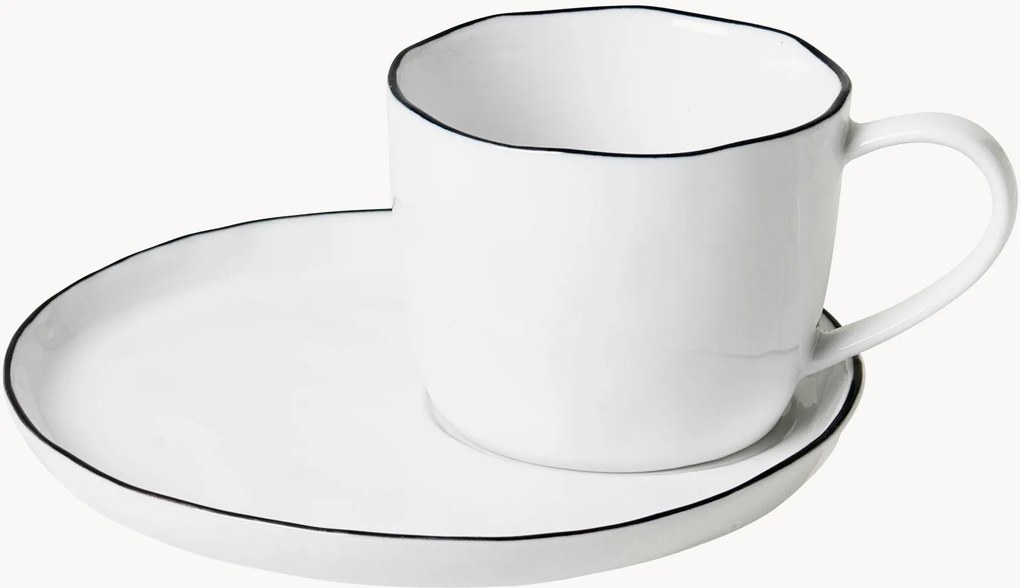 Porcelánová šálka's podšálkou Salt