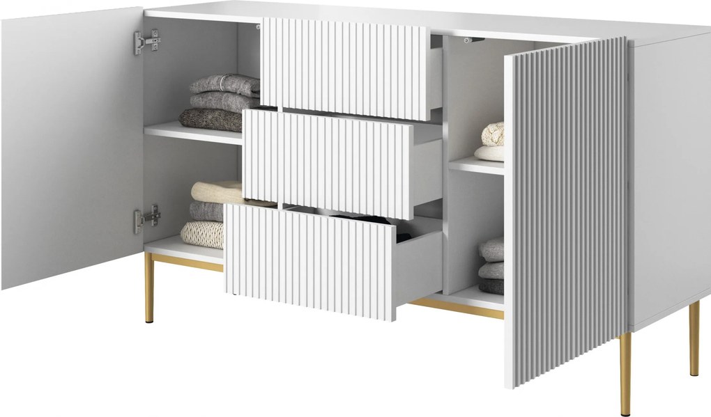 Biela komoda Nicole 150 cm so zásuvkami a ryhovaným čelom - matná biela / zlaté nohy