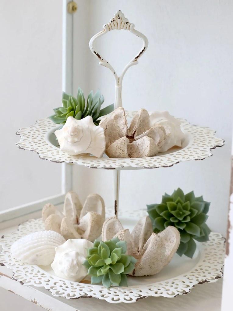 Krémový antik dekoračný kovový etažér Lace - Ø 21*25 cm