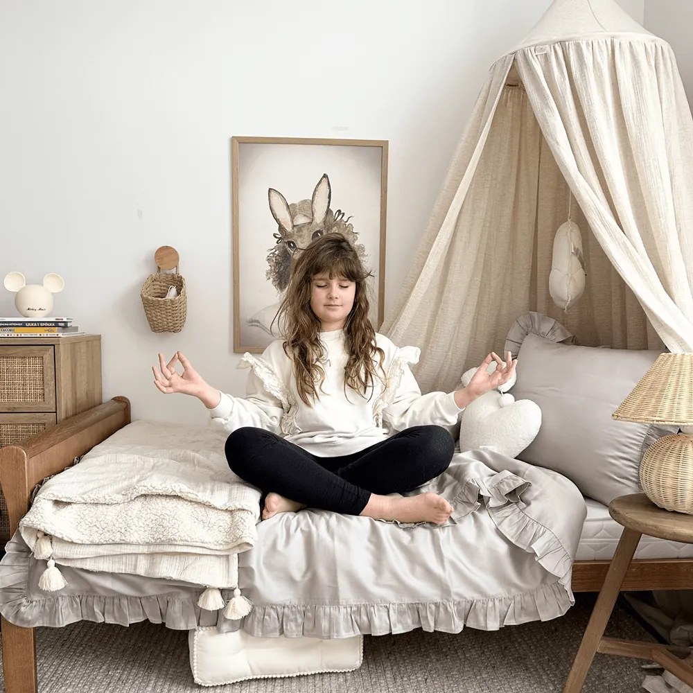 Posteľná bielizeň s volánom – tmavo béžová Margaret od 140x200 cm 200x220 cm