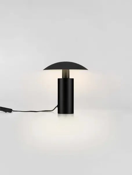 LED čierna stolná lampa Karpos