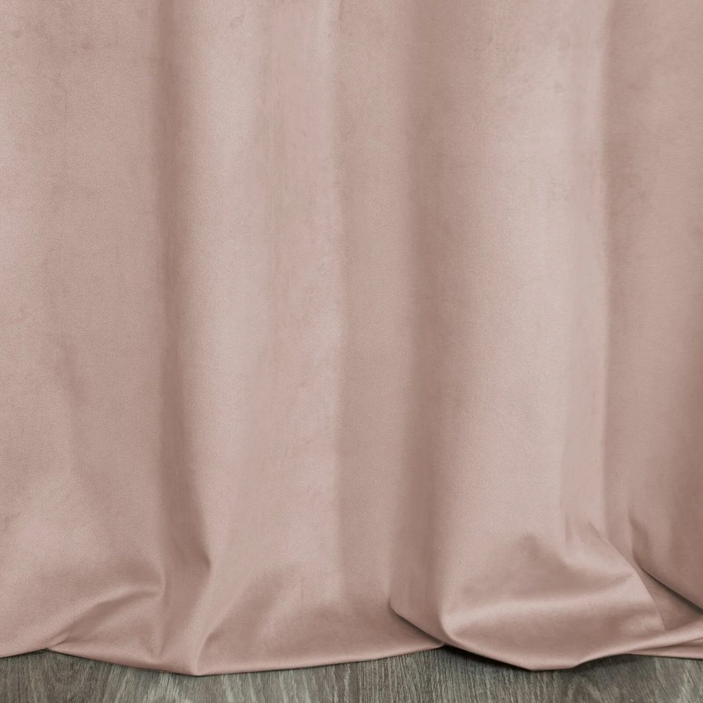 ZATEMŇOVACÍ ZÁVES NA KRÚŽKOCH PERI 140X250 CM PÚDROVO RUŽOVÁ