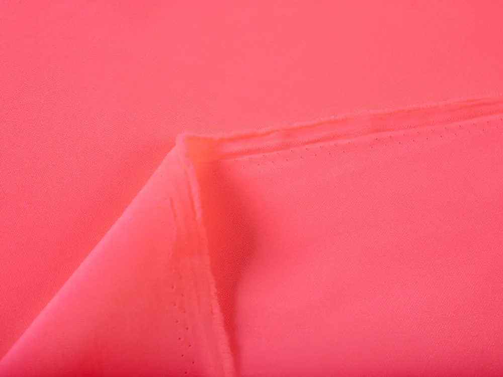 Biante Dekoračný oválny obrus Rongo RG-046 Neónovo ružový 120x160 cm