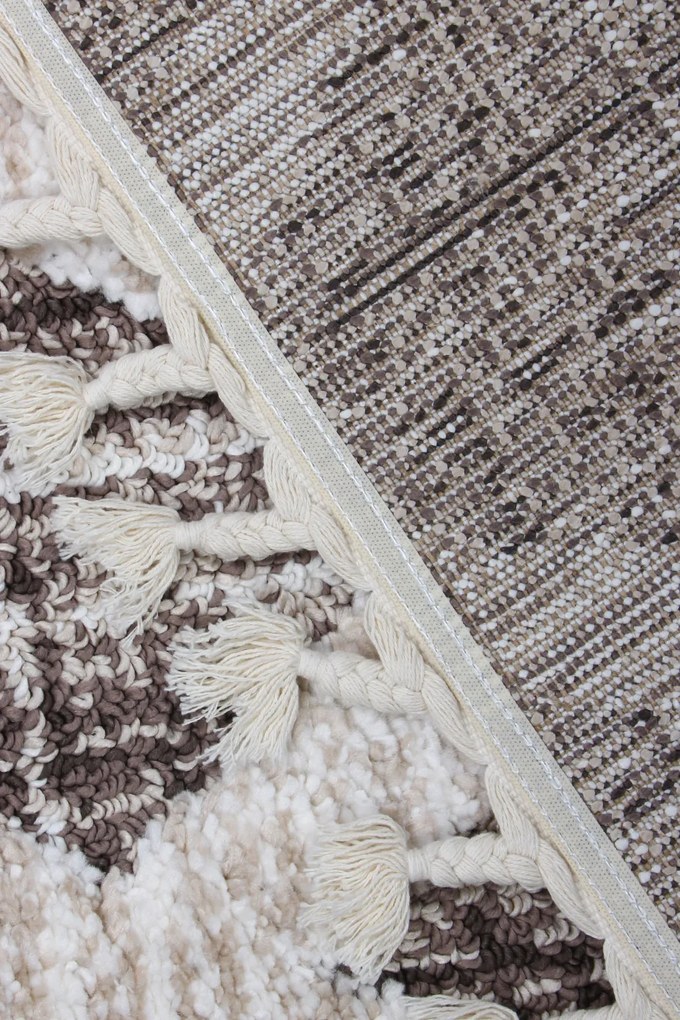 Koberec London 8749 BEIGE (Antik) rozmery koberec: 120x170 cm