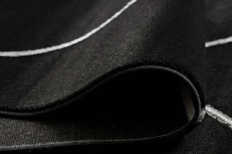 Koberec EMERALD 7543 čierno / strieborný