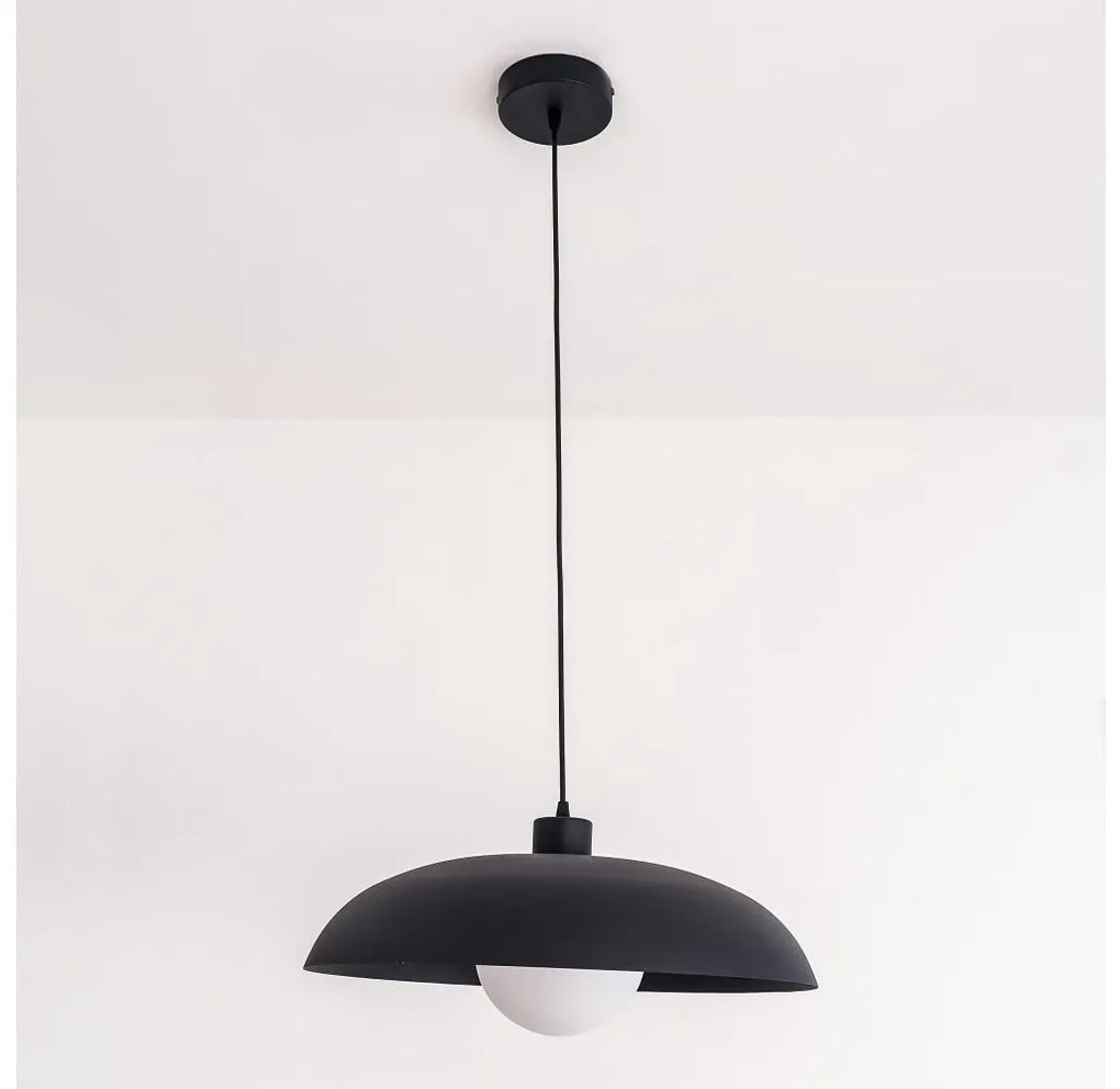 Závesný luster na lanku ECLIPSE 1xE27/15W/230V čierny