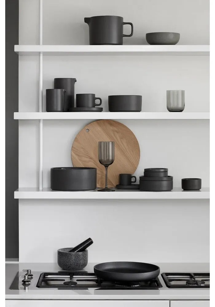 Súprava 2 sivých keramických šálok na čaj s tanierikmi Blomus Pilar, 170 ml