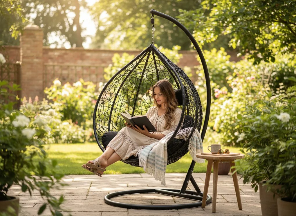 CH ČIERNA ZÁVESNÁ STOLIČKA, VANKÚŠ – ČIERNY, RÁM – ČIERNY 118X107XD68CM