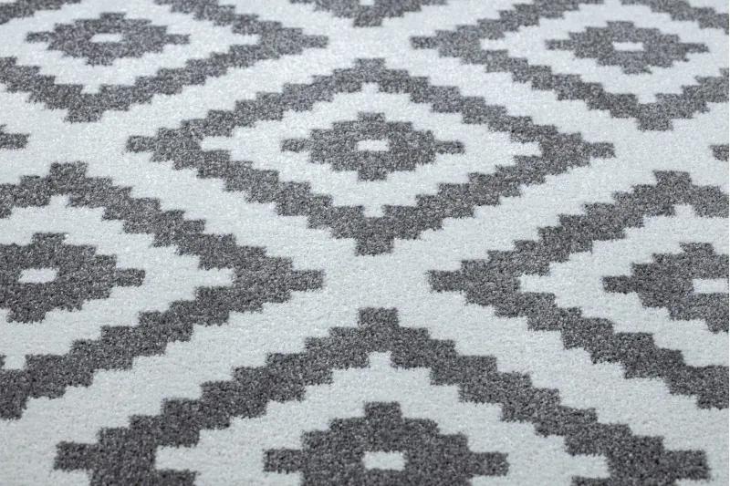 Kusový koberec SKETCH PATRICK biely/sivý - štvorce