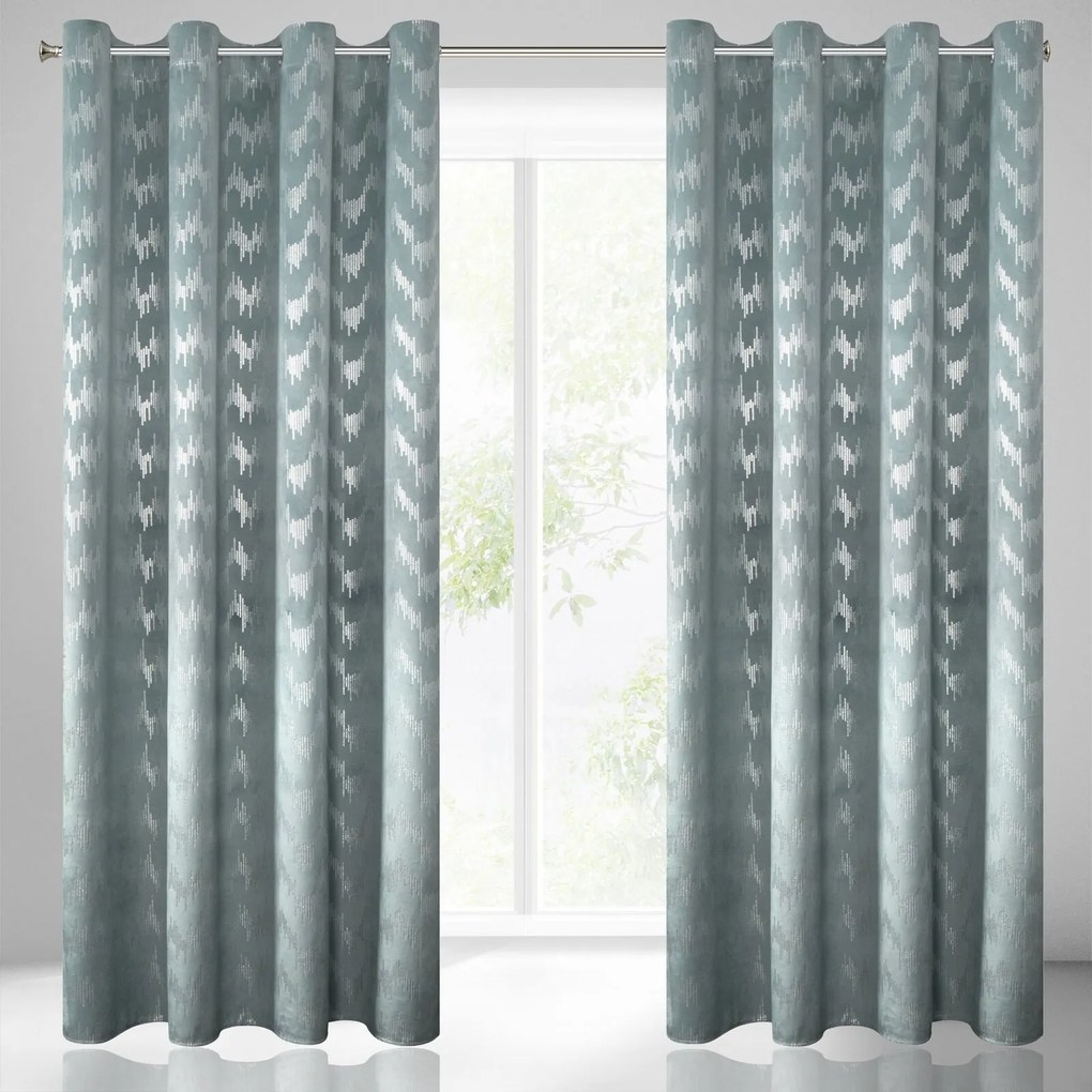 ZATEMŇOVACÍ ZÁVES NA KRÚŽKOCH CHILL 140X250 CM BLEDOMODRÁ