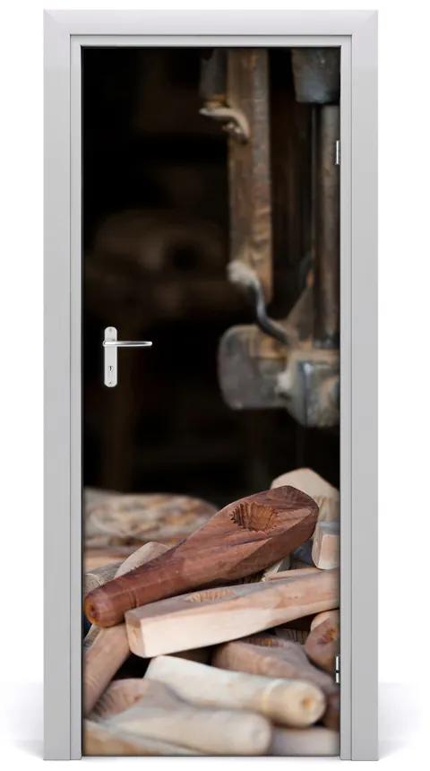 Fototapeta na dvere drevené náradie 75x205 cm