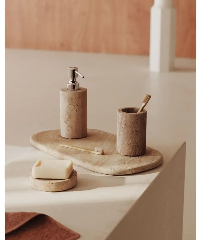 Béžová kamenná nádobka na mydlo Macre – Kave Home