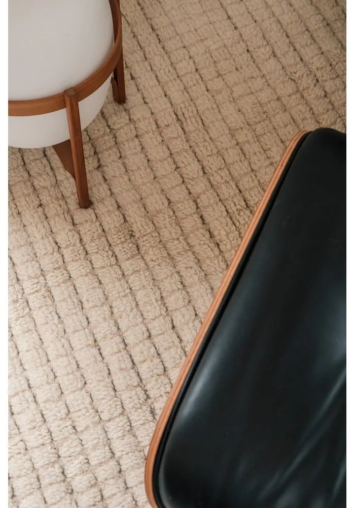 Béžový prateľný/ručne tkaný vlnený koberec 200x300 cm Unexpected Wool – Lorena Canals