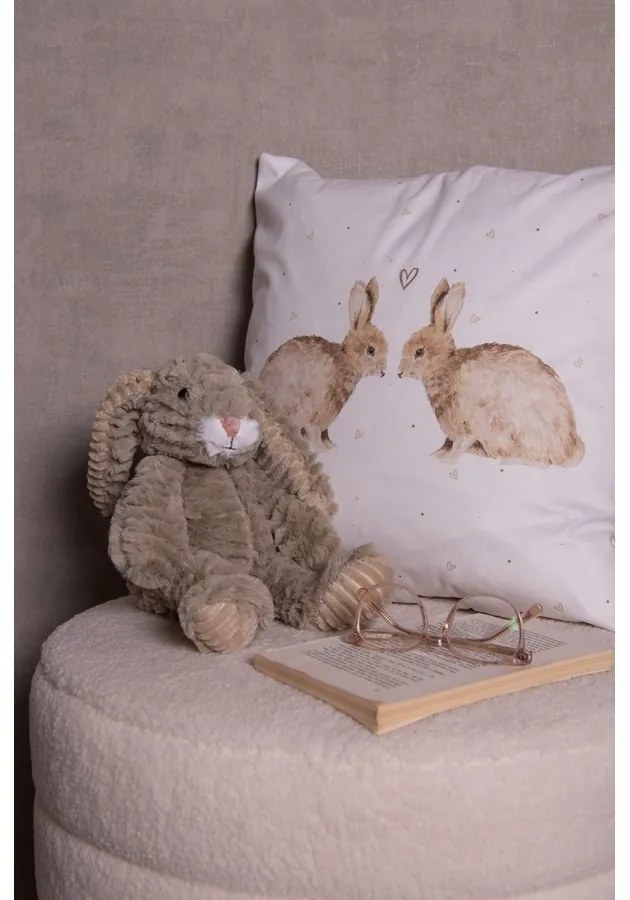 Bavlnená obliečka na vankúš s motívom králikov Bunnies in Love - 45*45 cm