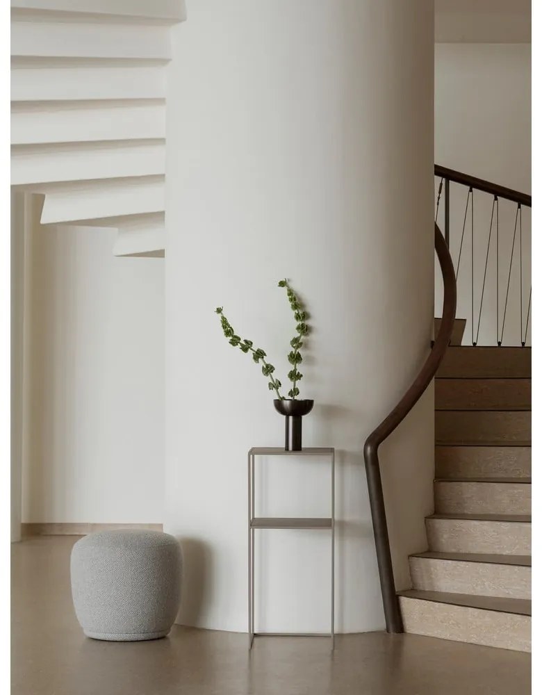 Oceľový odkladací stolík 35x35 cm Fera – Blomus