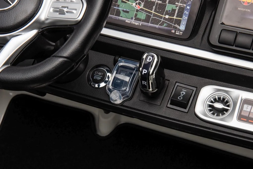 Elektrické autíčko Mercedes G63 AMG 4x200W XXL - biele