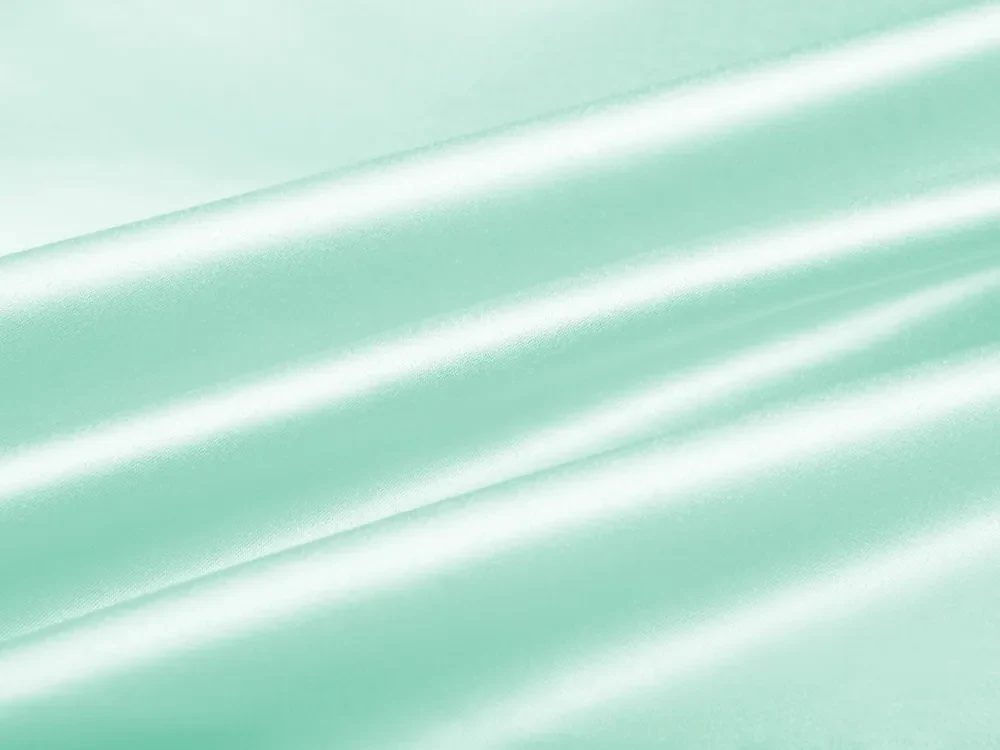 Biante Saténový záves LUX-L059 Svetlo mintový 140x230 cm