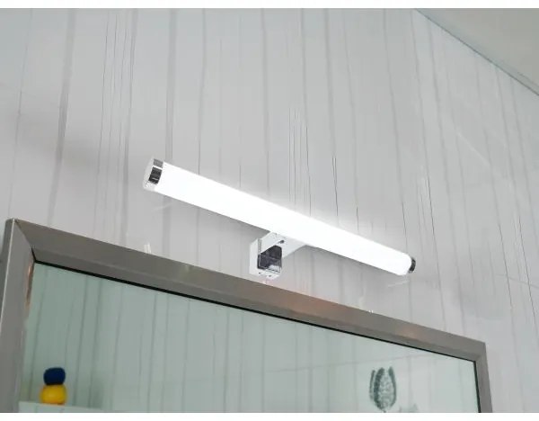 LED kúpeľňové zrkadlové osvetlenie LED/8W/230V 30 cm IP44 lesklý chróm