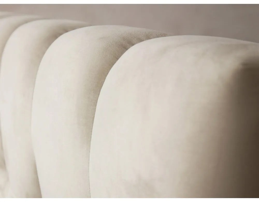 Béžová čalúnená dvojlôžková posteľ s úložným priestorom s roštom 160x200 cm Bali – Cosmopolitan Design