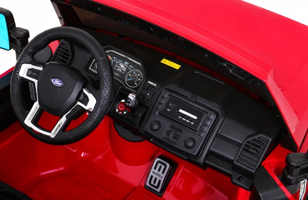 Ramiz Pickup Ford Super Duty červený