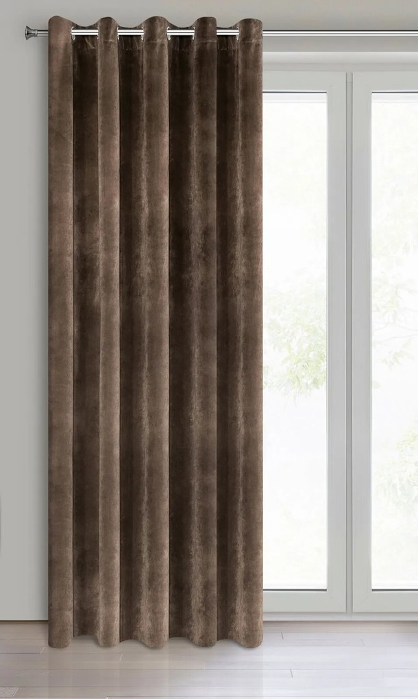 ZATEMŇOVACÍ ZÁVES NA KRÚŽKOCH VILLA 140X250 CM HNEDÁ