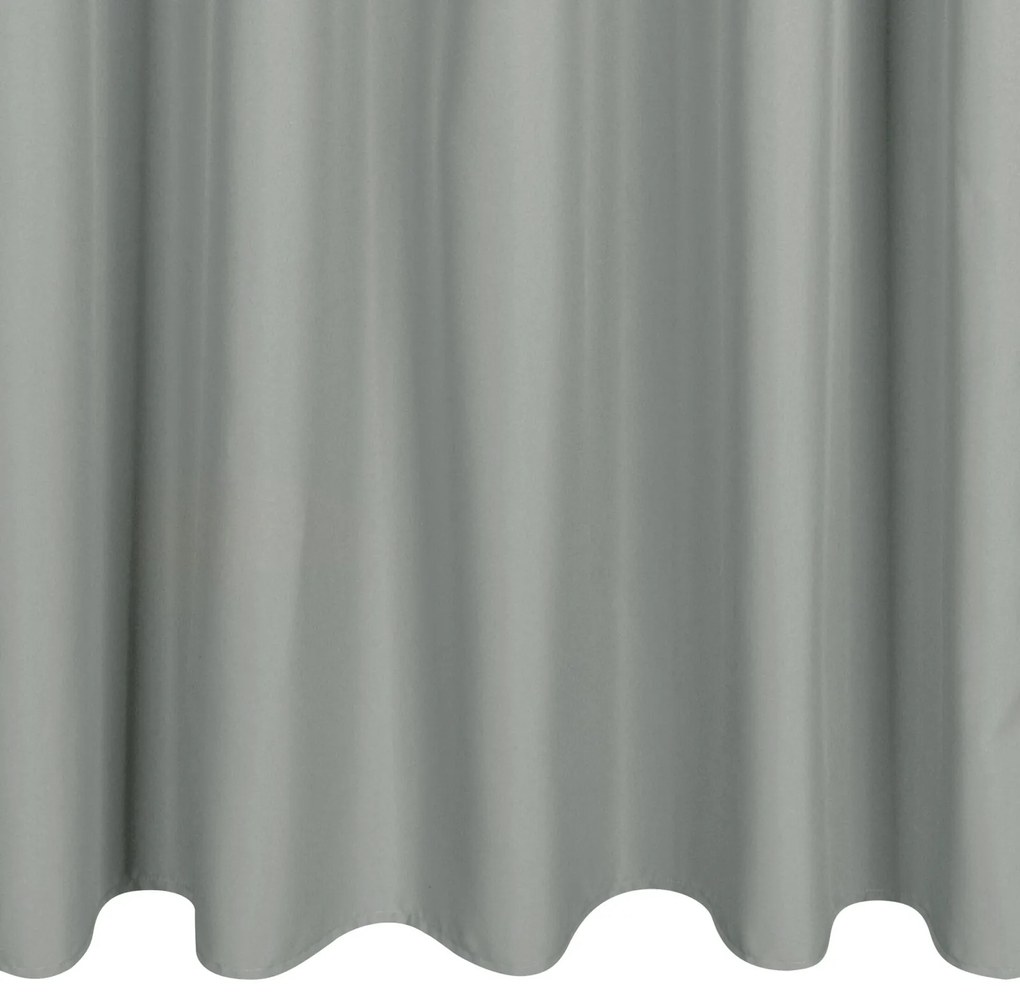 ZÁHRADNÝ VODEODOLNÝ ZÁVES NA PÚTKACH GARDEN 155X240 CM STRIEBORNÁ