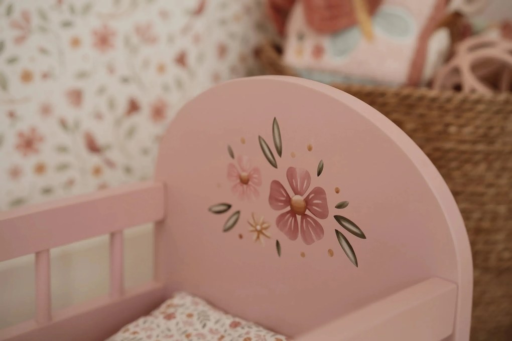 Postieľka pre bábiky drevená s perinkou Pink