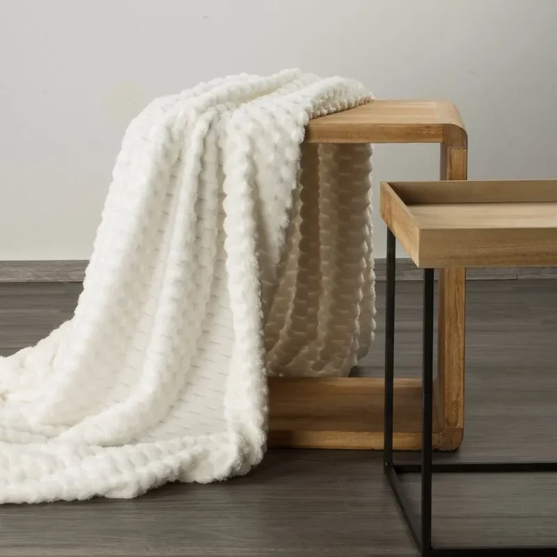 Dekorstudio Deka CINDY6 v bielej farbe Rozmer deky: 170x210cm