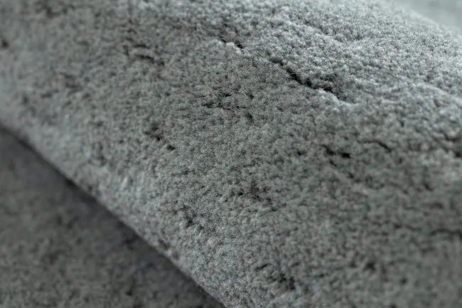 Koberec TEXTURA 488.07.LA500 Osta sivý