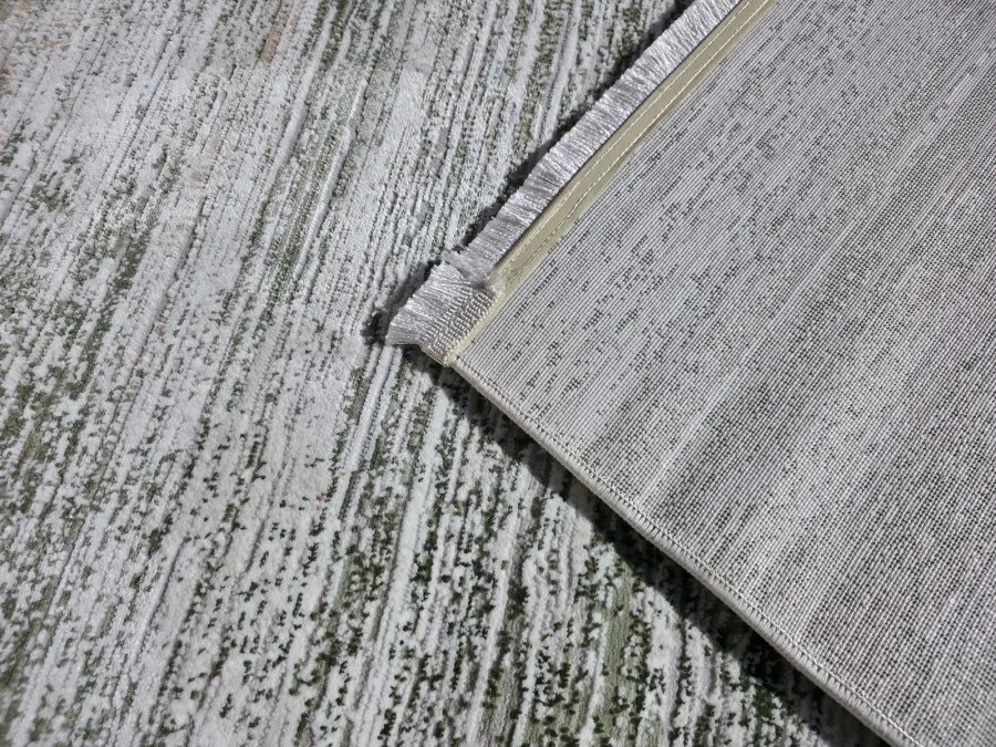 DC Koberec Exclusive 412 krémová zelená Rozmer: 140×190 cm