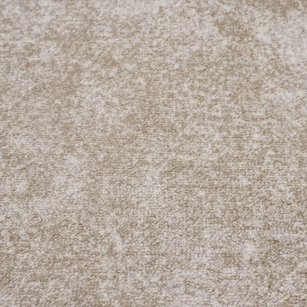 Spoltex, Metrážny koberec Milano 34 béžový, na mieru, šíře 4m,5m, béžová, filc, detská izba