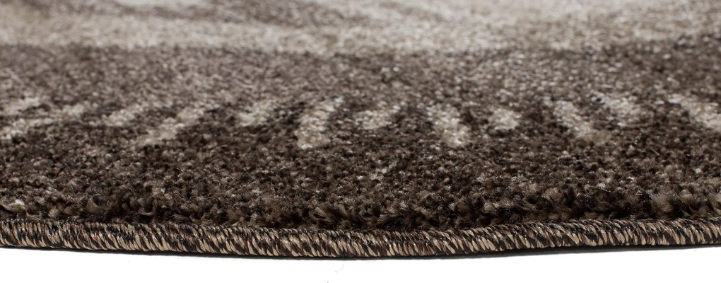 TA Koberec K189A TMAVO BÉŽOVÉ SARI KOLESO 3UX Rozmer: 150x150 cm