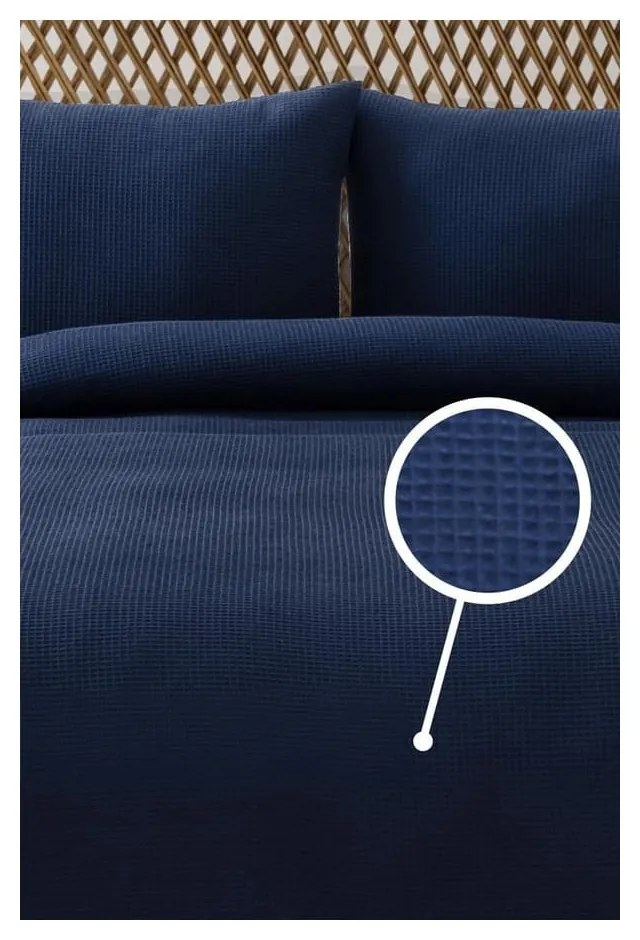 Tmavomodrý pléd 200x220 cm Waffle – Mijolnir