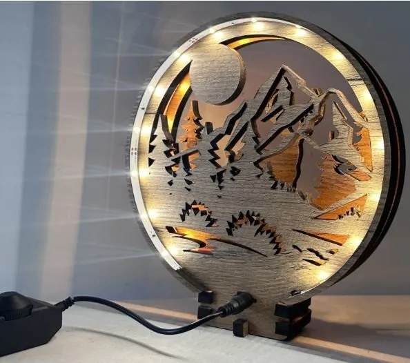 Drevená lampička na nočný stolík Jeleň